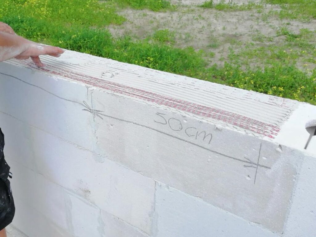 zbrojenie podokienne duzy Zasięg zbrojenia w spoinie poziomej (wspornej)